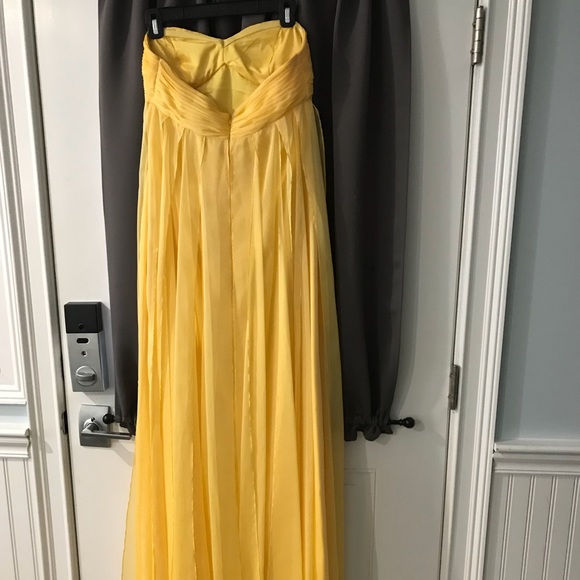 Yellow Cache prom dress - Picture 2 of 3